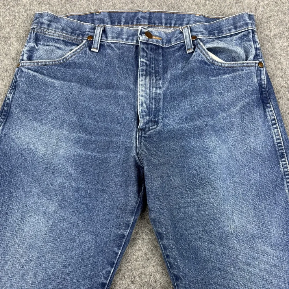 Wrangler Jeans 13MWZ Mens 36x29 (Fits 35x28) Cowboy Cut Western Blue Medium Wash